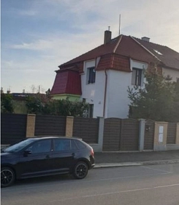 Rodinný dům s&nbsp;příslušenstvím
